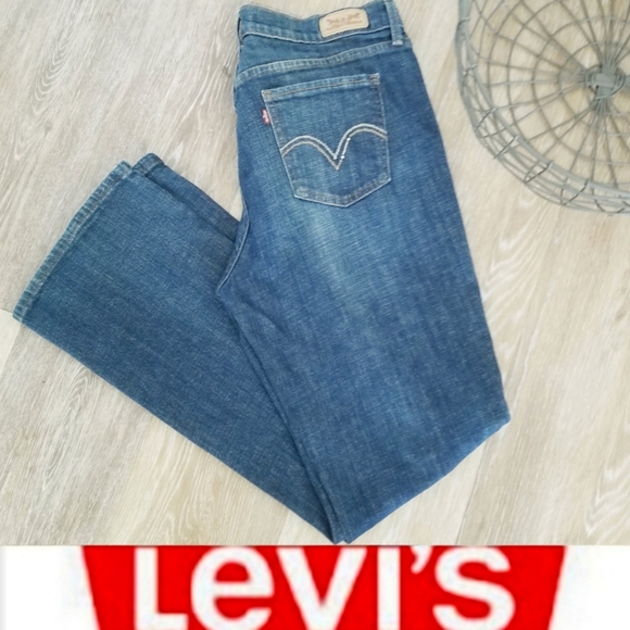 Levi's Women's 515 Bootcut Straight Leg Denim Jean's sz 10 Stretch EUC Blue Wash - Picture 2 of 16